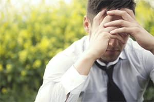 A men suffering with addiction problem