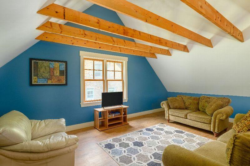 Spring Hill Recovery Center Living Spaces