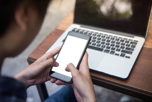 The search for the right rehab may seem overwhelming at first, but you can use rehab reviews to help you sift through available programs and narrow down your options.